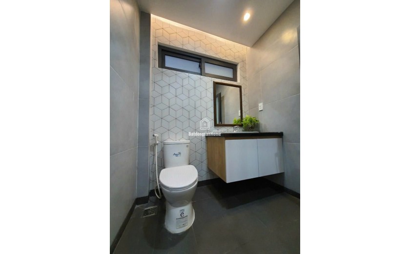 Bán nhà 56m2, 4 tầng, 3PN, 4WC, Hương lộ 2, Bình Trị Đông, 5.4 tỷ